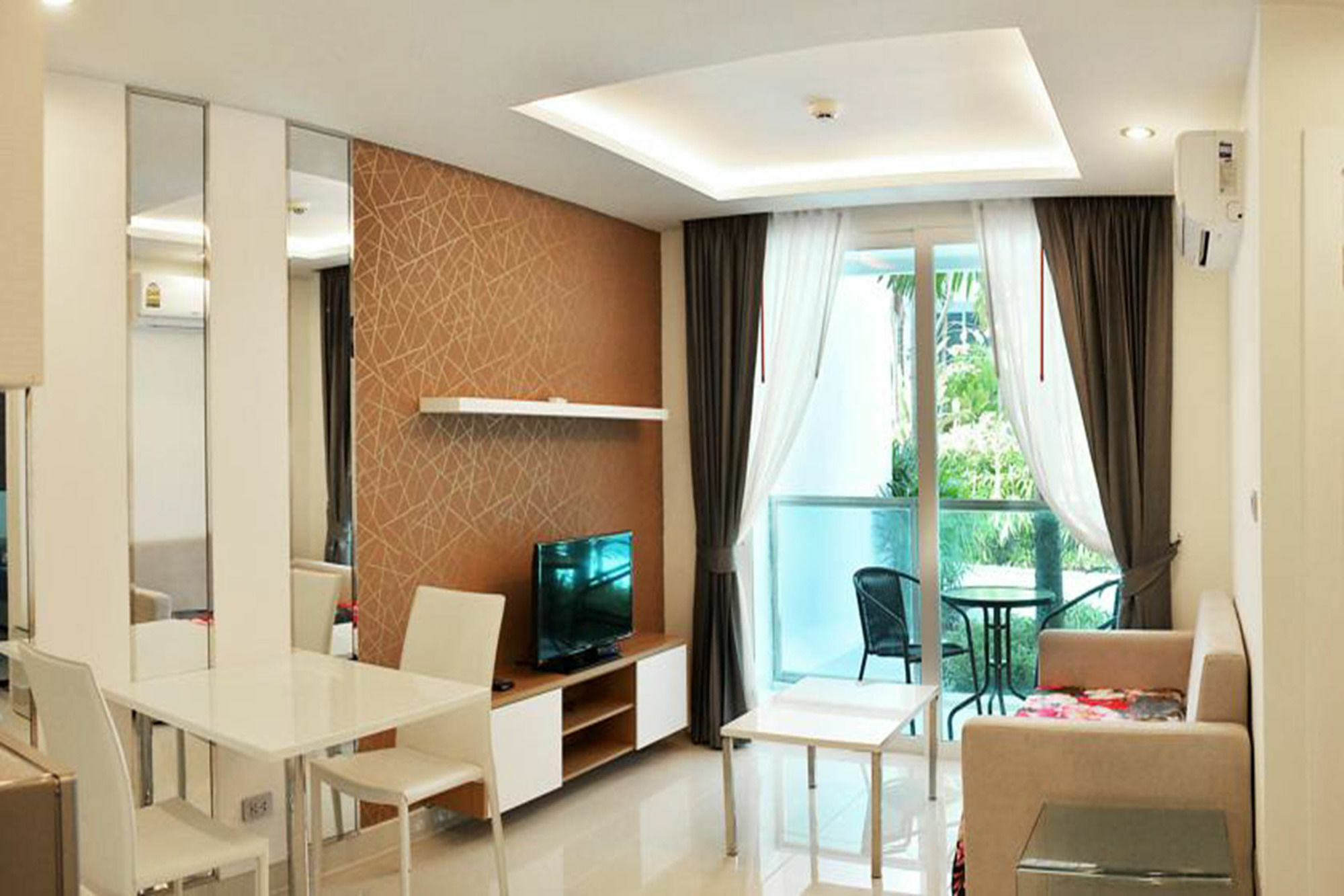 Amazon Pattaya Jomtien Apartments Ngoại thất bức ảnh